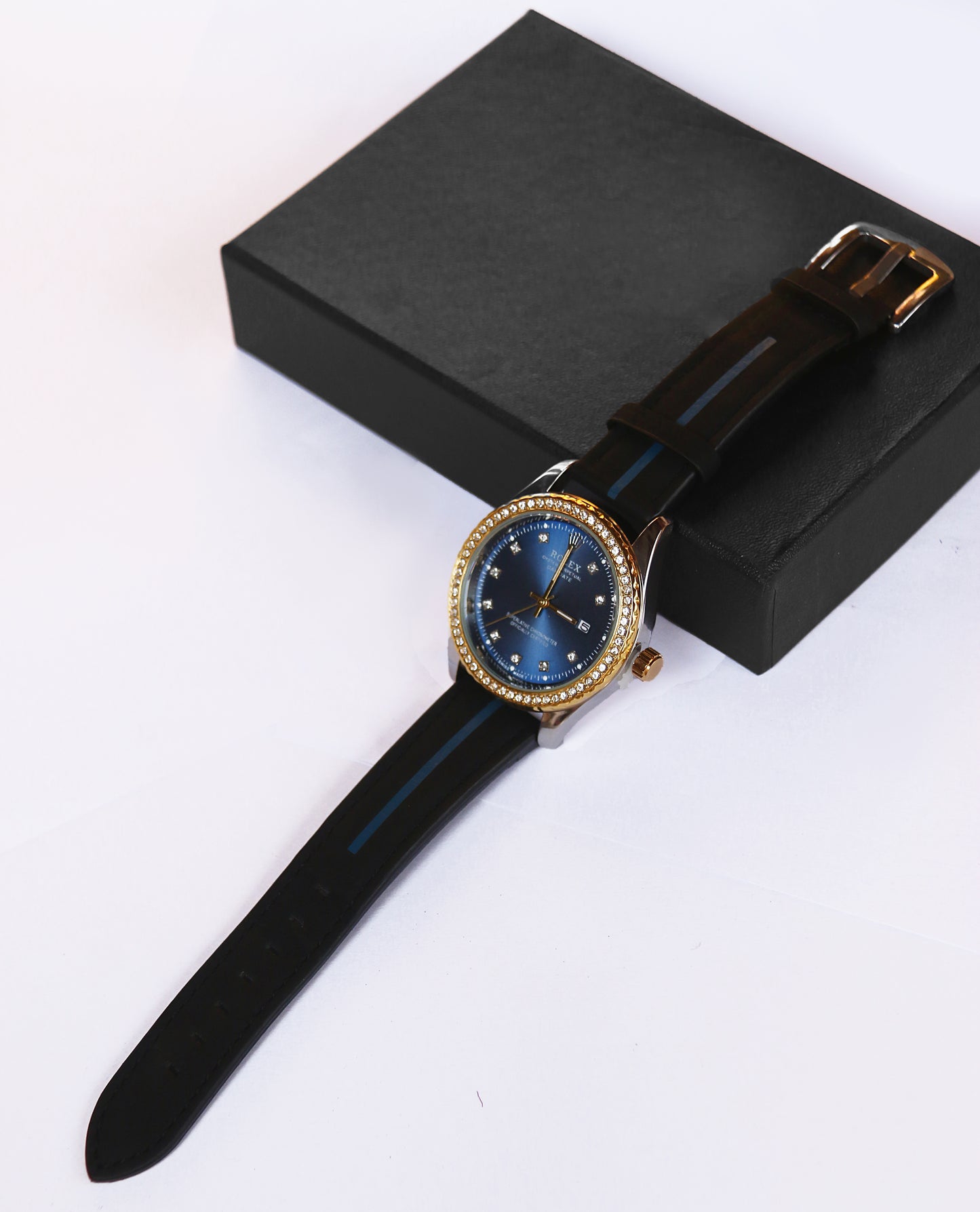 PEARL BLUE DIAL LEATHER STRAP