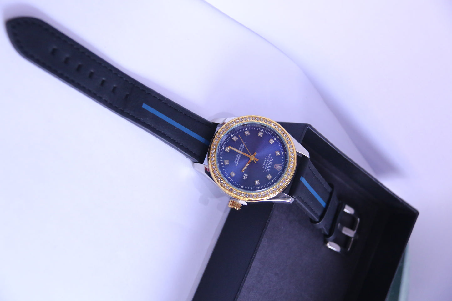 PEARL BLUE DIAL LEATHER STRAP