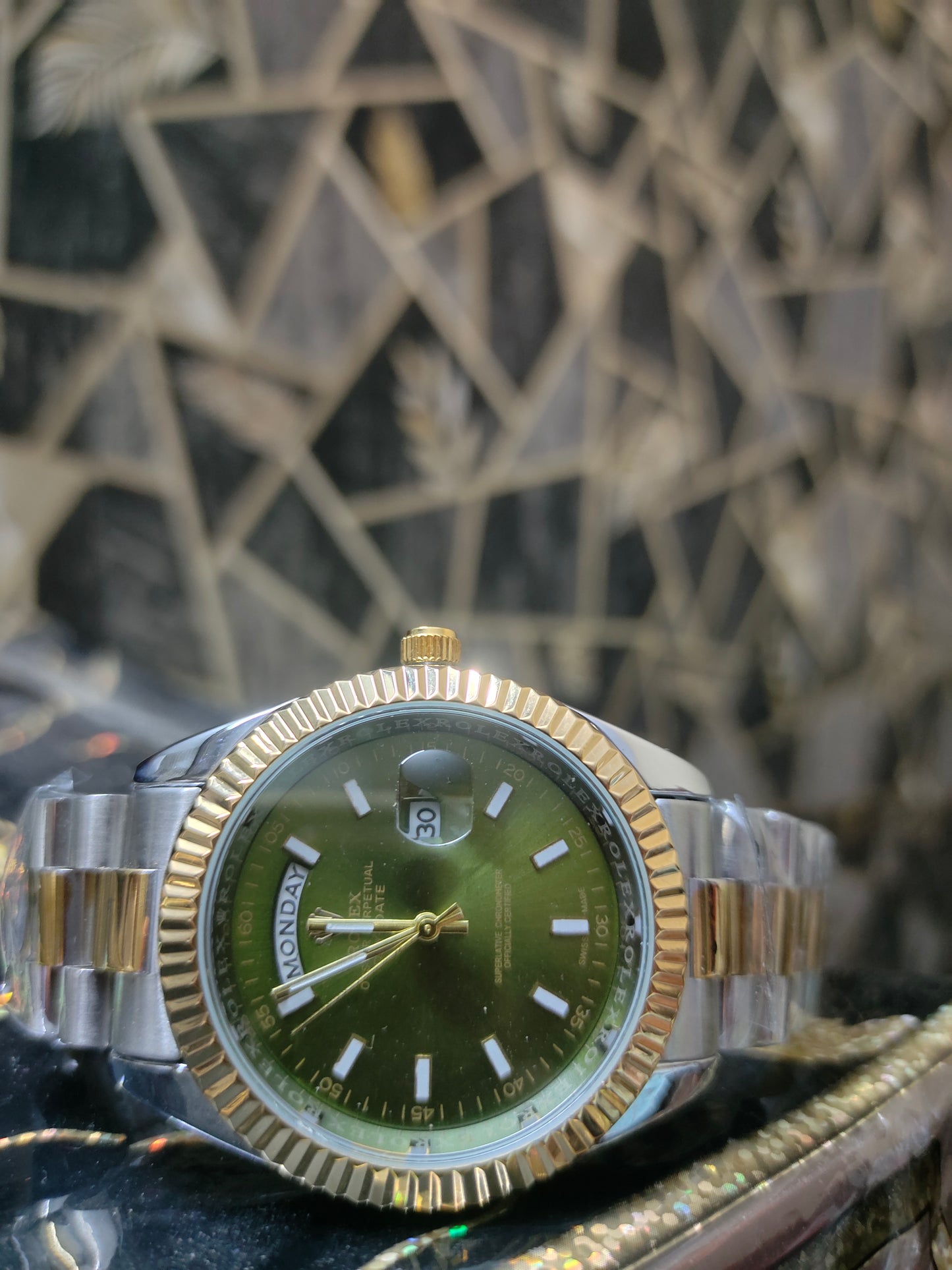 AA RX Day & Date ( Two Tone Inner Olive Green)