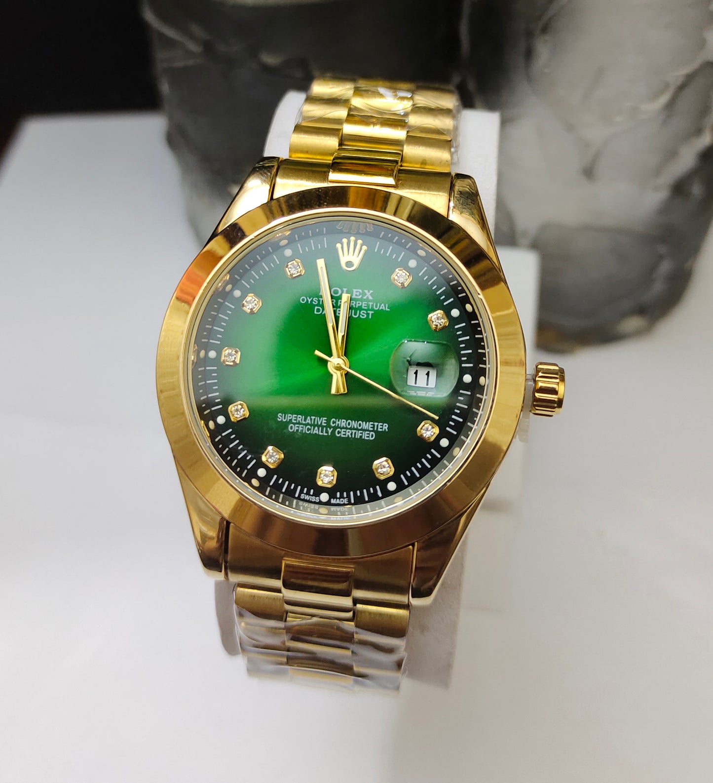 AA+ OYSTER DIMOND (GOLDEN INNER GREEN )