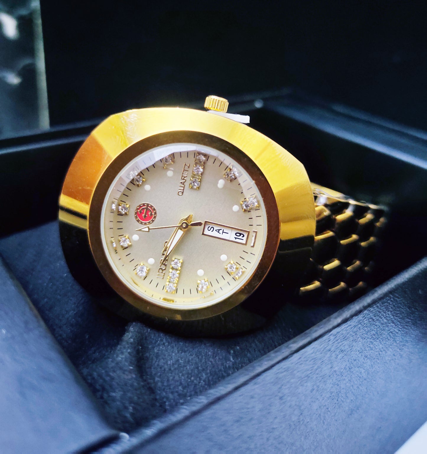 AA+ OVAL GOLDEN  WATCH