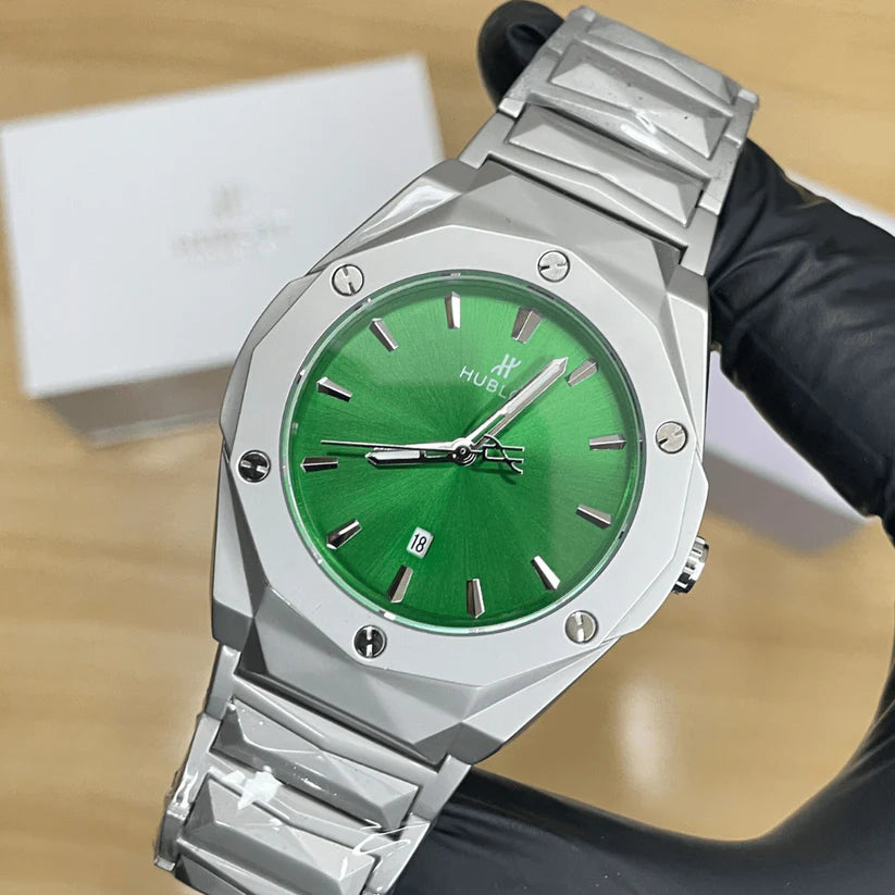 HUB  Luxury Diamond Cut Chain - Green Dial