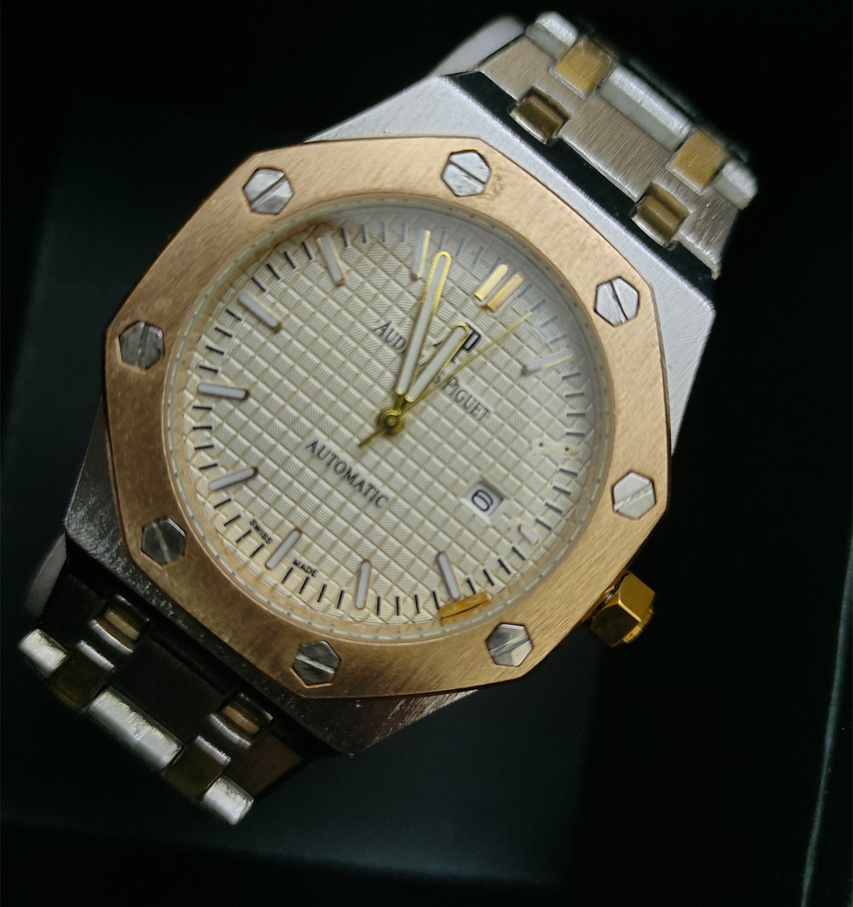 AP Luxury Model (Two Tone White)