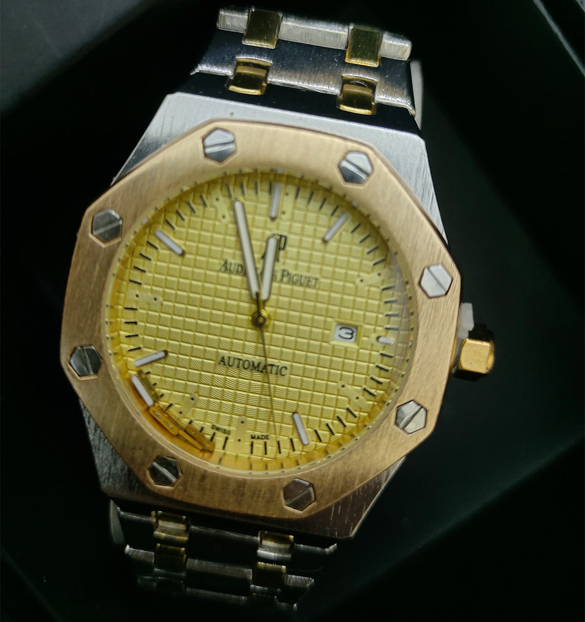 AP Luxury Model (Two Tone inner Gold )