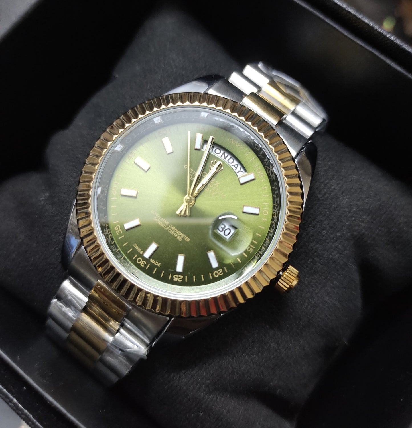 AA RX Day & Date ( Two Tone Inner Olive Green)